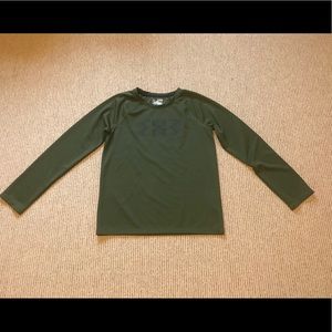 NWOT Under Armour Long Sleeve YXL